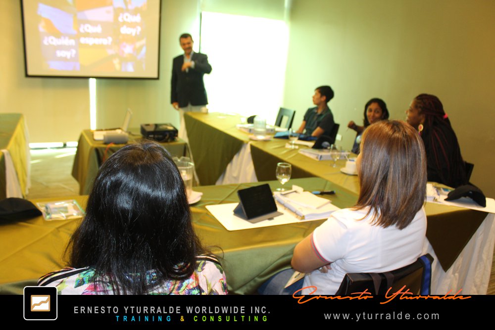 Talleres de Cuerdas Panamá, experiencias vivenciales de Aprendizaje Experiencial y fortalecimiento del trabajo en equipo.