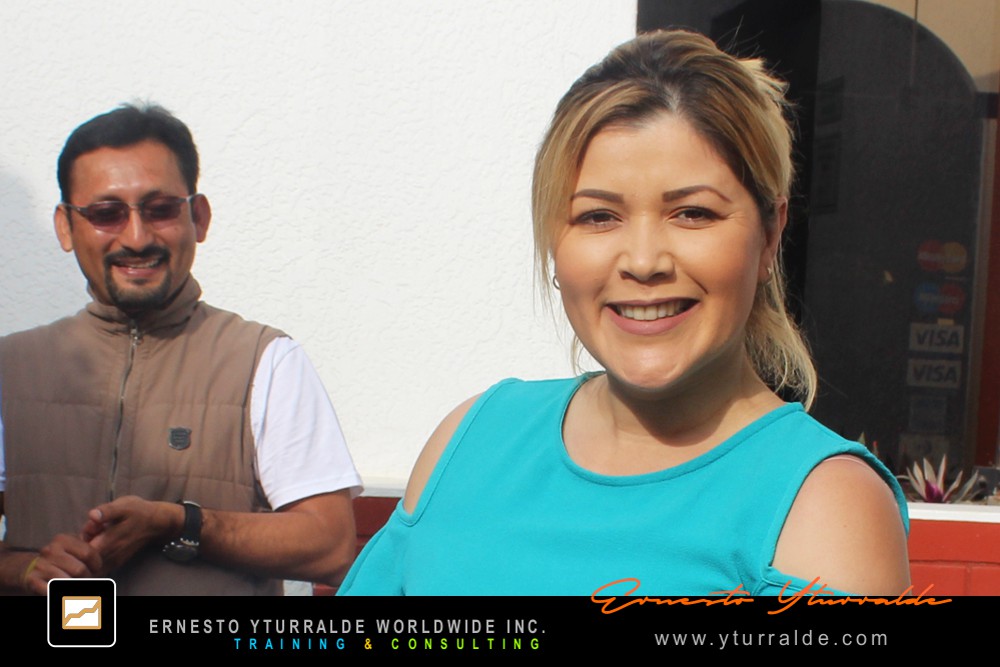 Team Bonding Panamá, ejercicios vivenciales de confianza y cooperación para equipos de alto desempeño.