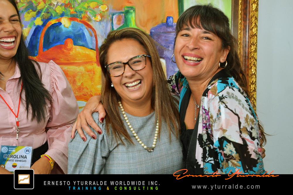 Team Building en Panamá, ejercicios de cuerdas que integran equipos y consolidan cultura organizacional.